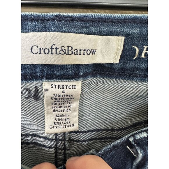 Croft & Barrow Womens Blue Bermuda 4 Shorts cuffed button zipper cotton - Picture 5 of 8